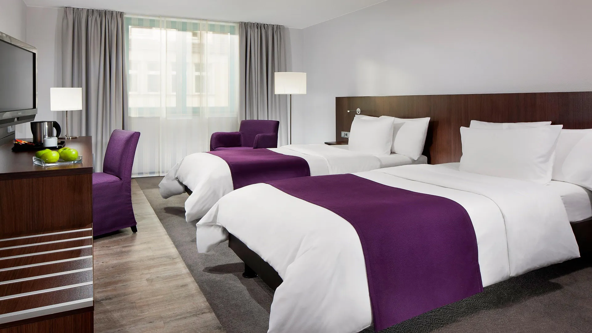 Holiday Inn Duesseldorf Hafen, An Ihg Hotel  Düsseldorf