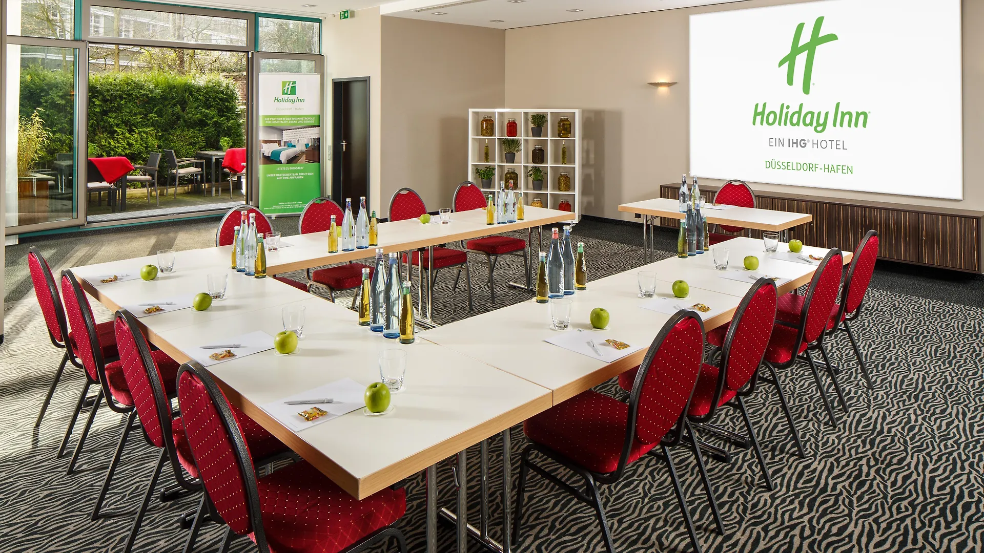 Holiday Inn Duesseldorf Hafen, An Ihg Hotel